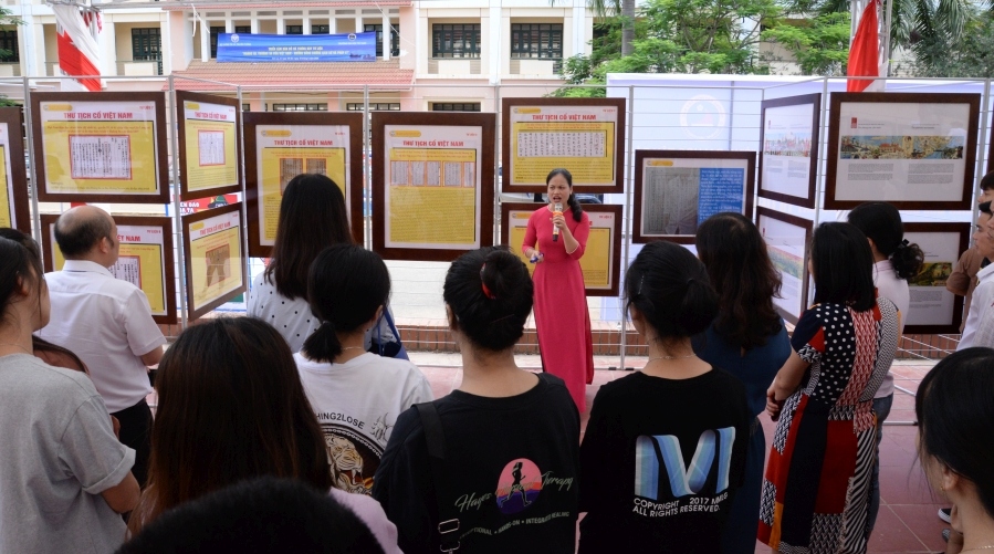 Khai mạc triển lãm Hoàng Sa, Trường Sa của Việt Nam tại Sơn La