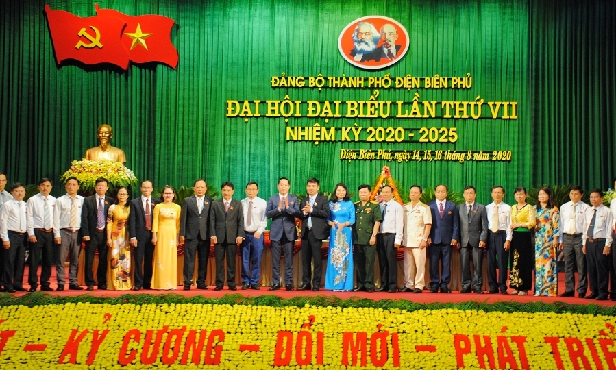 Ông Hà Quang Trung tái trúng cử Bí thư Thành ủy Điện Biên Phủ