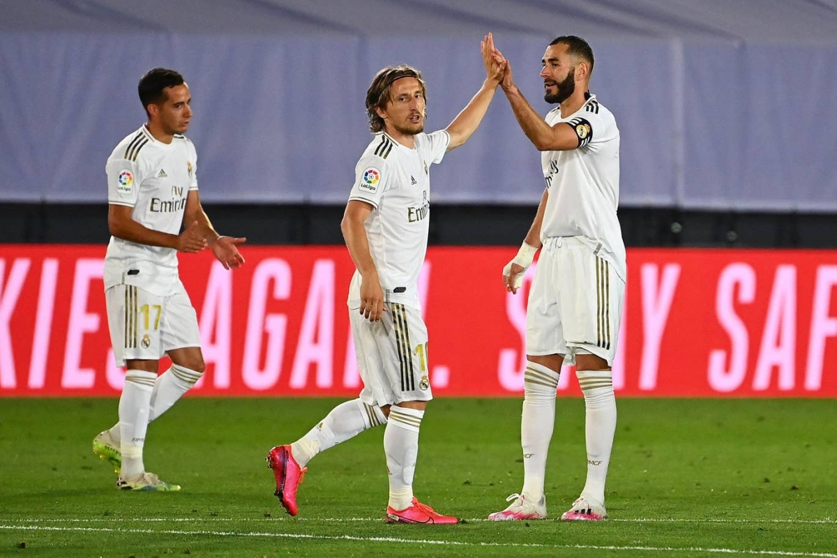 VAR lại lên tiếng, Real Madrid tiến sát chức vô địch La Liga