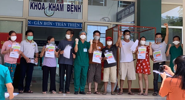 Thêm 10 bệnh nhân Covid-19 tại Đà Nẵng xuất viện
