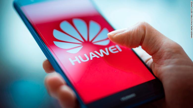 Anh yêu cầu Huawei đáp ứng đủ điều kiện để tham gia mạng 5G