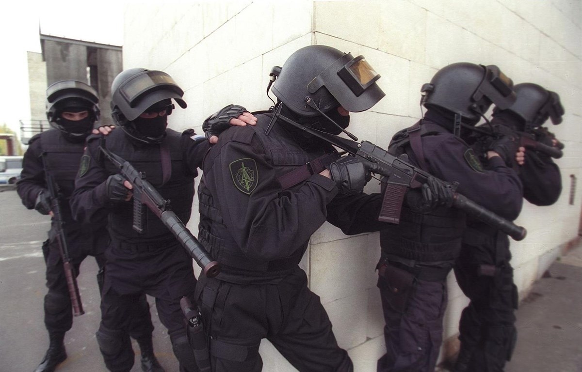 Cảnh sát Nga đã bắt giữ được đối tượng bắt cóc con tin tại Ngân hàng