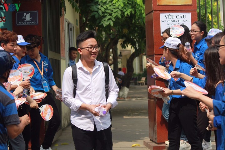 Chi tiết chỉ tiêu tuyển sinh lớp 10 các trường THPT tại Hà Nội