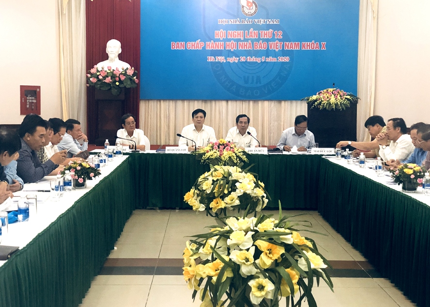 Hội nghị lần thứ 12 Ban Chấp hành Hội Nhà báo Việt Nam khóa 10