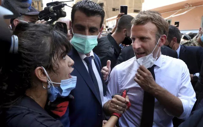 Tổng thống Pháp khuyến cáo người dân tạo thói quen mang khẩu trang