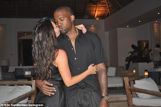 Kim Kardashian bất ngờ gọi chồng là “Vua” sau ồn ào trục trặc tình cảm