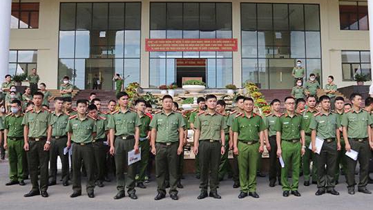 Sơn La tăng cường hơn 300 cán bộ, chiến sỹ về cơ sở