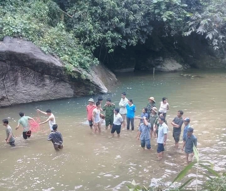 Nam thanh niên ở Lào Cai đuối nước trong khi đi picnic cùng gia đình