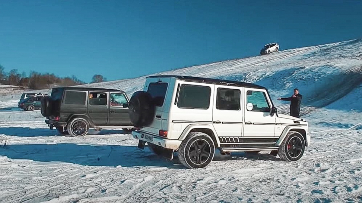 Video: Mercedes-AMG G63 leo đồi tuyết, chơi trò “kéo co” với Lexus