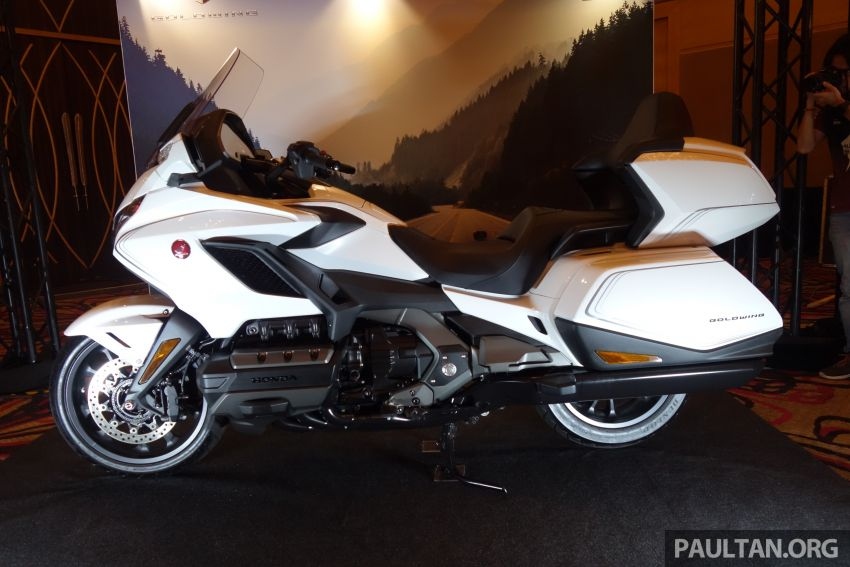 Honda Gold Wing được trang bị kết nối Android Auto