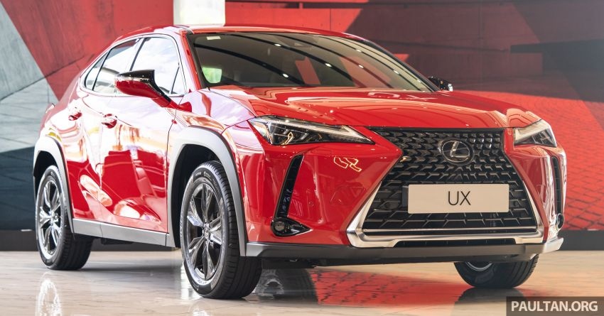 Cận cảnh Lexus UX 200 Urban 2020 vừa ra mắt