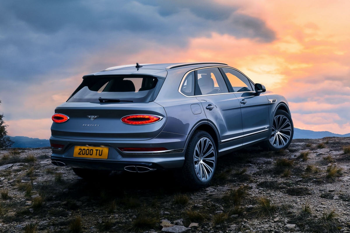 Bentley Bentayga 2021 bản nâng cấp thay đổi thiết kể bổ sung công nghệ