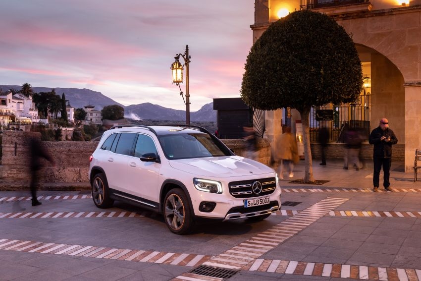 Mercedes-Benz GLB 200 Progressive chính thức ra mắt tại Thái Lan