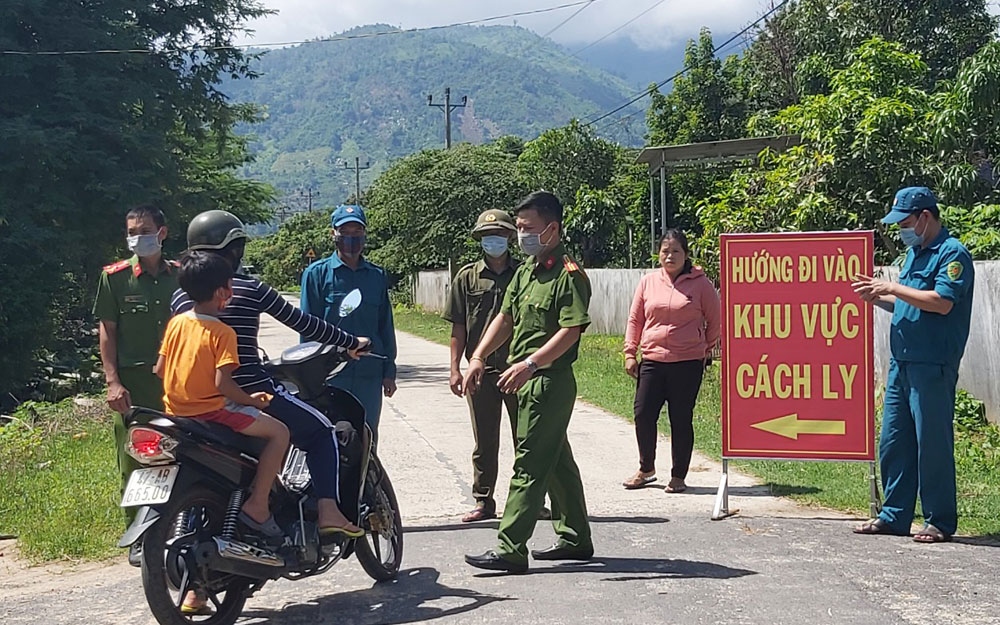 Buôn Diêo đồng lòng chống dịch bạch hầu