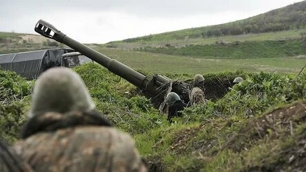 Nga kêu gọi Armenia và Azerbaijan nhanh chóng ngừng bắn