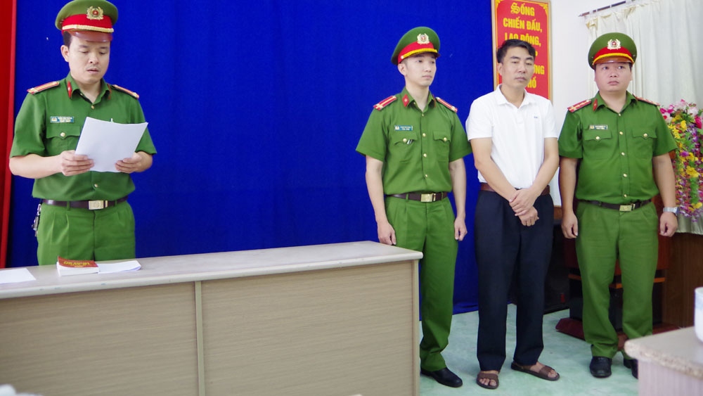 Bắt 2 cán bộ tại Hà Giang liên quan việc làm giả Giấy khám sức khỏe