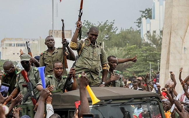 Mali trong vòng xoáy khủng hoảng sau vụ đảo chính bắt giam Tổng thống