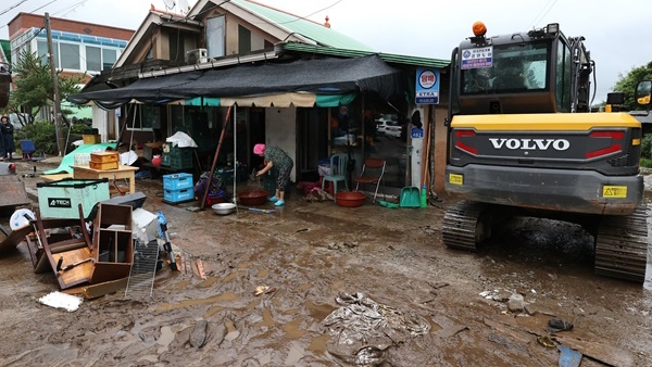 Nhiều địa phương Hàn Quốc là khu vực thảm họa đặc biệt do mưa lũ