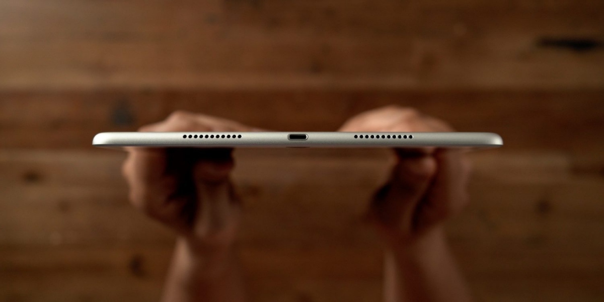 Apple loại bỏ cổng Lightning cho iPad Air 4 mới