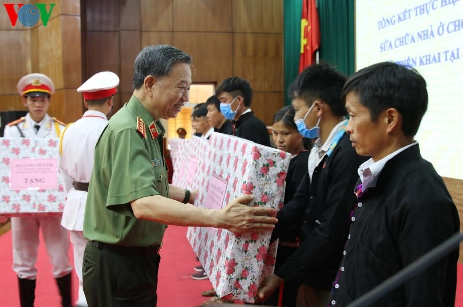 Đại tướng Tô Lâm làm việc với tỉnh Điện Biên