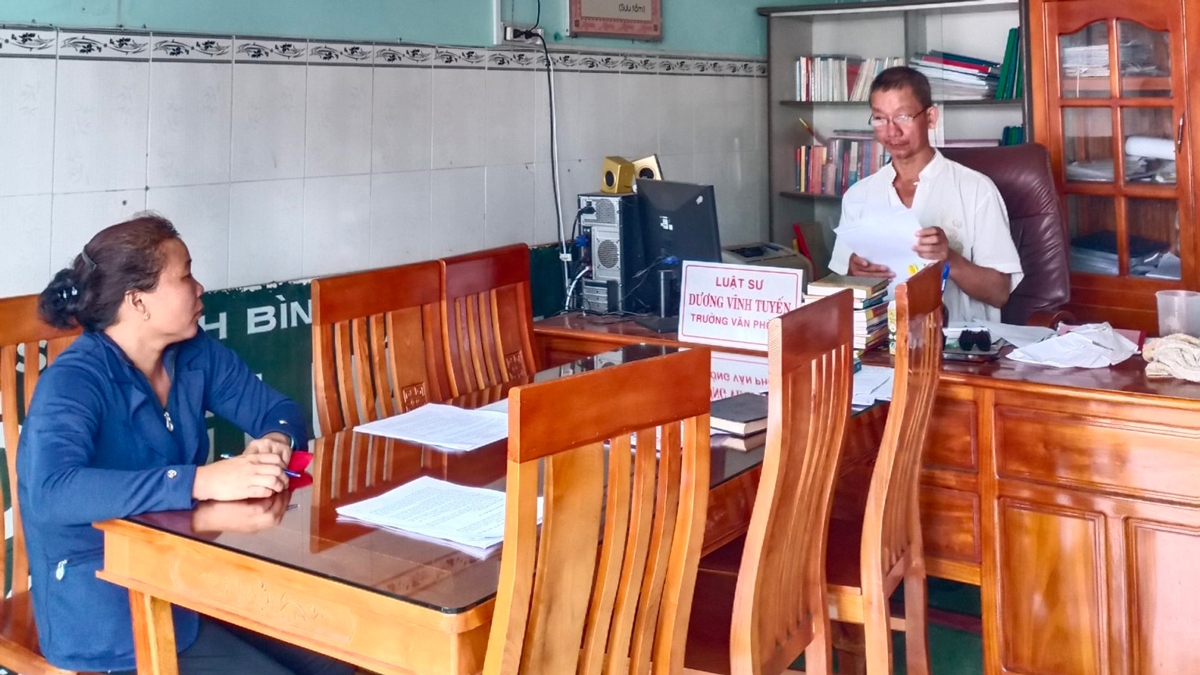 Vụ bị cáo nhảy lầu ở Bình Phước: Gia đình tiếp tục đề nghị xét xử lại