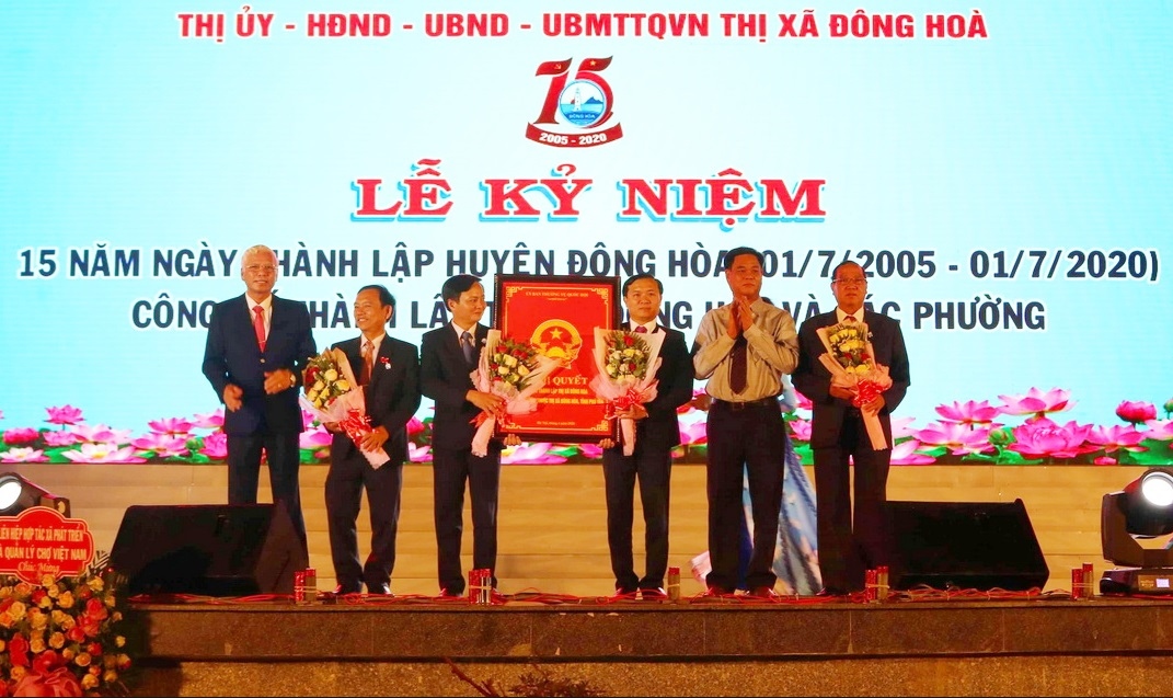 Công bố thành lập thị xã Đông Hòa, tỉnh Phú Yên