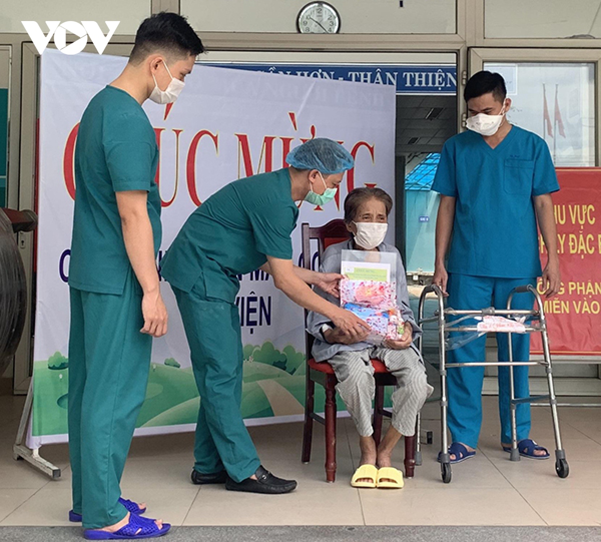 Đà Nẵng: Thêm 2 bệnh nhân ra viện