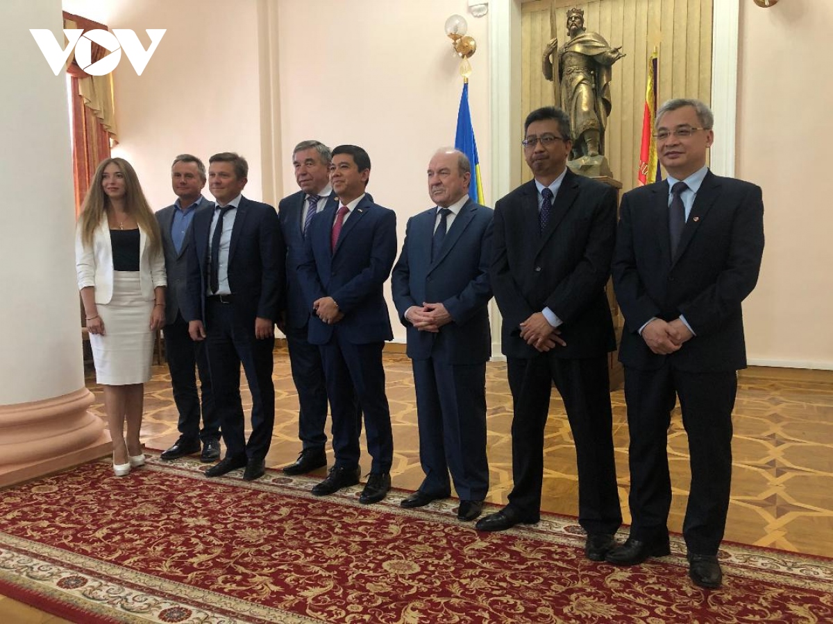 Thúc đẩy thành lập Trung tâm ASEAN tại Ukraine