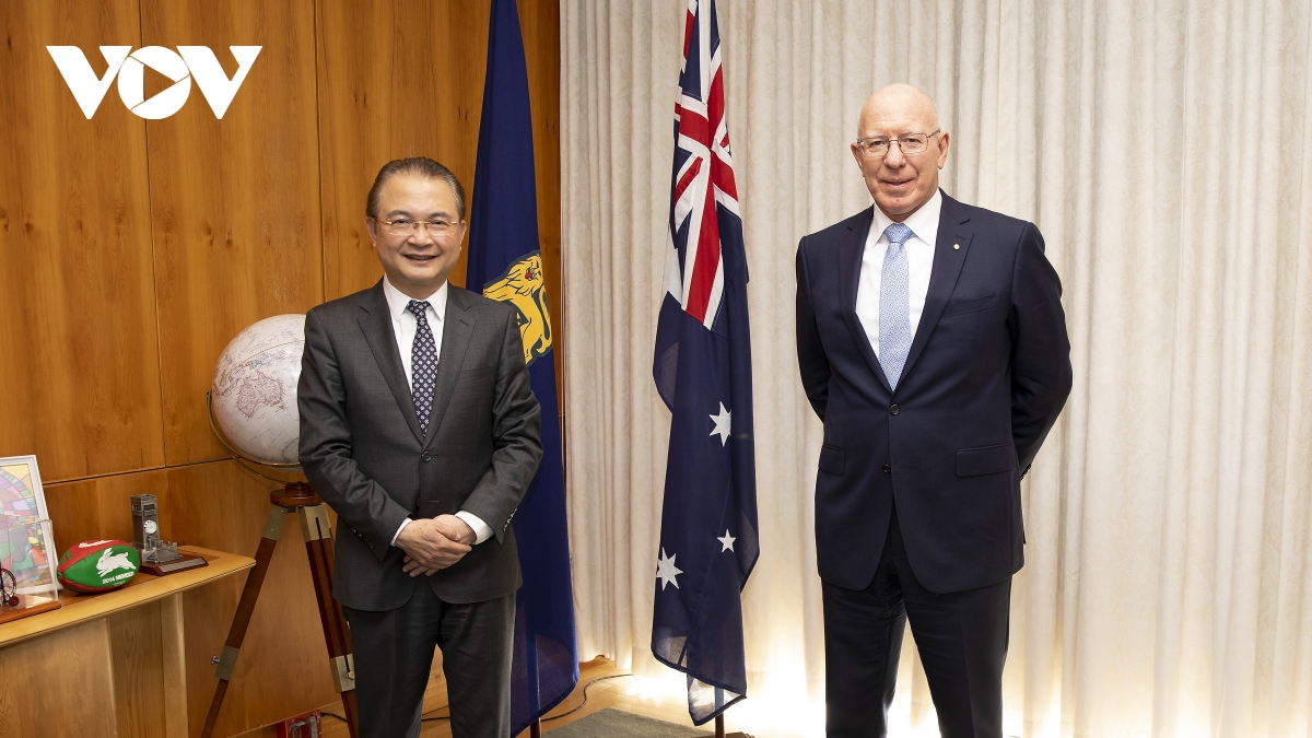 Đại sứ Ngô Hướng Nam chào từ biệt Toàn quyền Australia