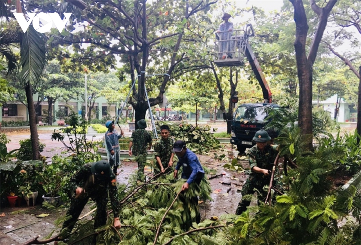 Thừa Thiên Huế tập trung khắc phục hậu quả sau bão số 5