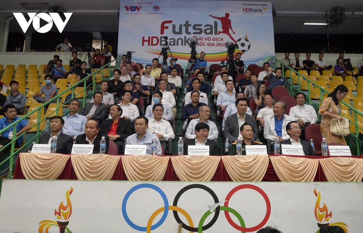 Toàn cảnh lễ bế mạc Giải Futsal HDBank VĐQG 2020