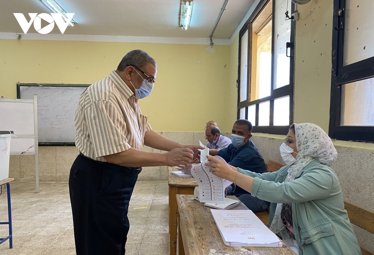 Ai Cập bắt đầu cuộc bầu cử Hạ viện