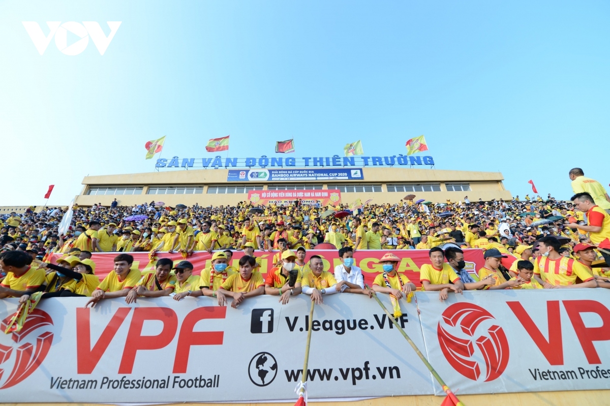 Nhà báo Minh Hải: V-League cần một CLB như Nam Định để giữ lại giá trị