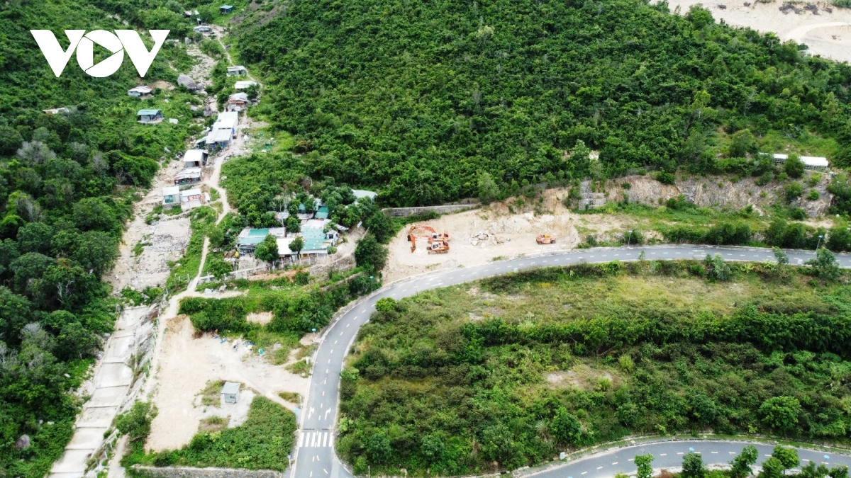 Người dân bức xúc vì bất ngờ bị chủ đầu tư Nha Trang Sea Park chặn lối đi