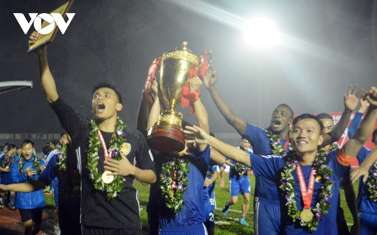 Ngày này năm xưa: Quảng Nam đăng quang ngôi vô địch V-League