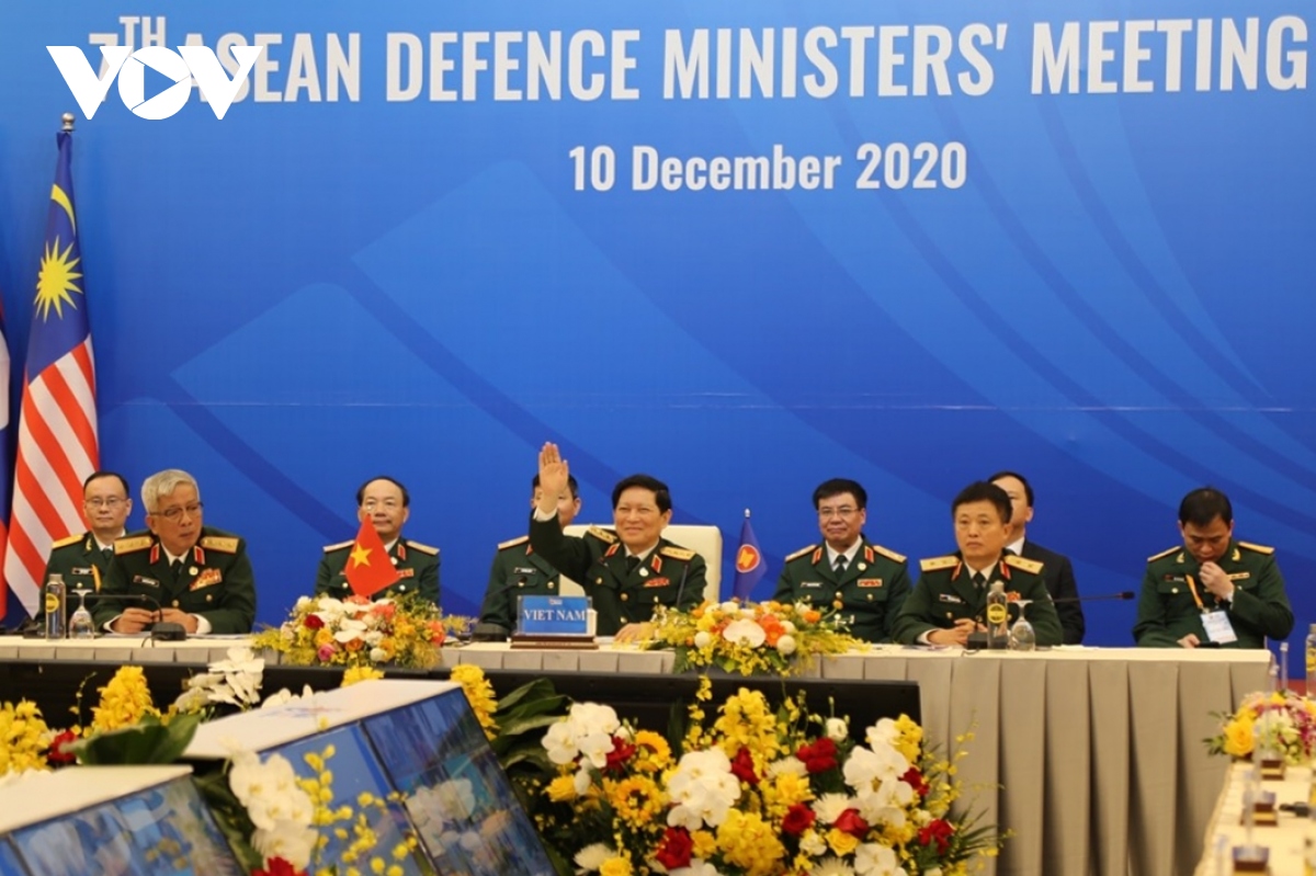 Sau Hội nghị ADMM+ thành công, Việt Nam bàn giao cương vị Chủ tịch ASEAN cho Brunei