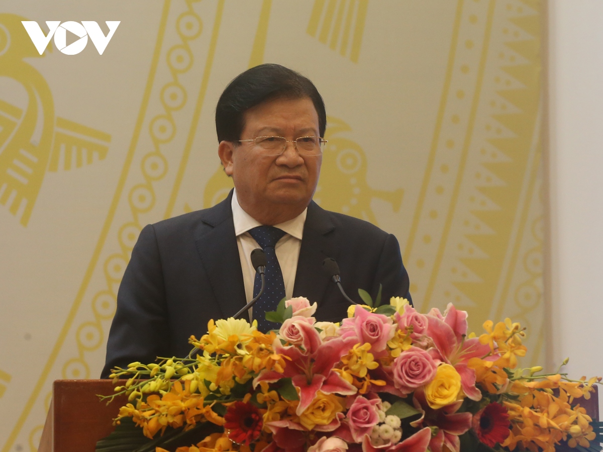 Phó Thủ tướng: Đến năm 2030, Việt Nam phải có 5.000km đường cao tốc