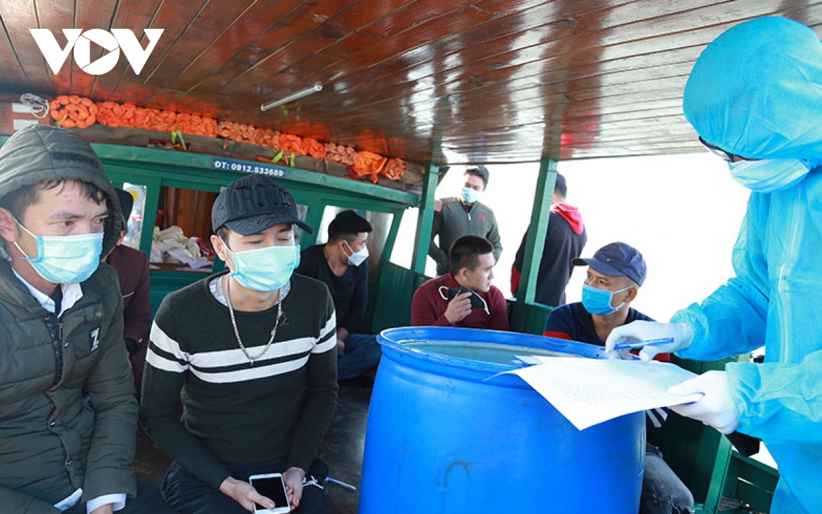 Phát hiện, ngăn chặn 8 người trốn cách ly y tế tại Thành phố Hạ Long