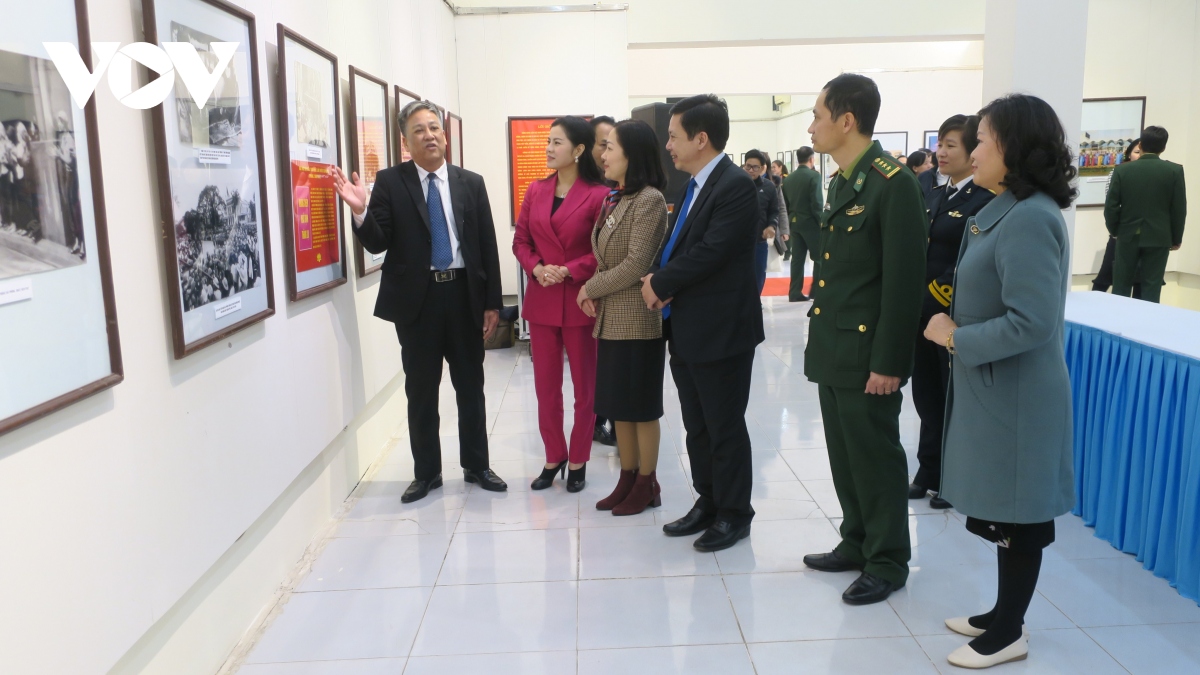 Triển lãm ảnh, tư liệu “Đảng Cộng sản Việt Nam - Những chặng đường lịch sử”