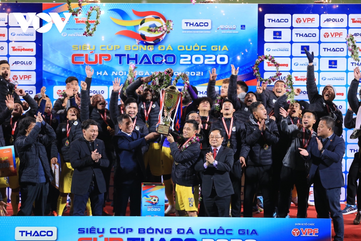 Toàn cảnh: Tuyển thủ U22 Việt Nam lập công giúp Hà Nội FC thiết lập kỷ lục ở Siêu Cúp QG