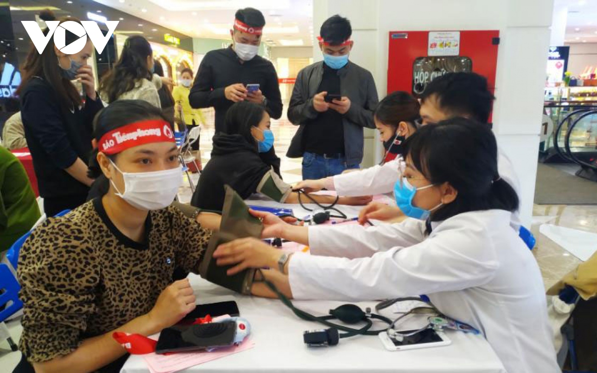 Ngày "Chủ nhật đỏ Quảng Ninh" thu về gần 500 đơn vị máu