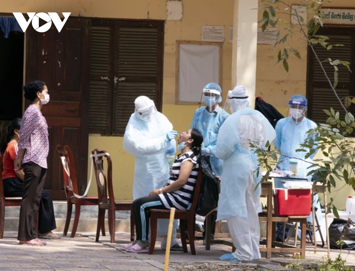 Campuchia phát hiện số ca lây nhiễm Covid-19 trong cộng đồng cao kỷ lục