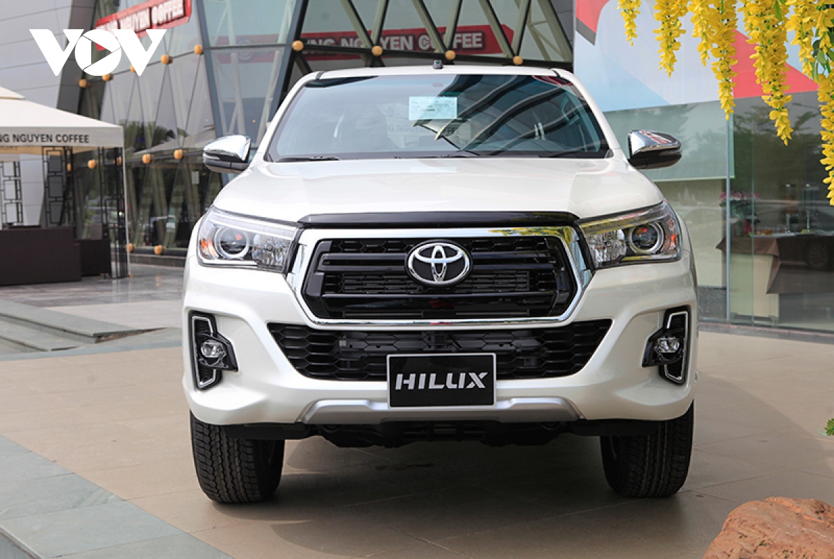 Triệu hồi Toyota Hilux vì có thể mất trợ lực phanh