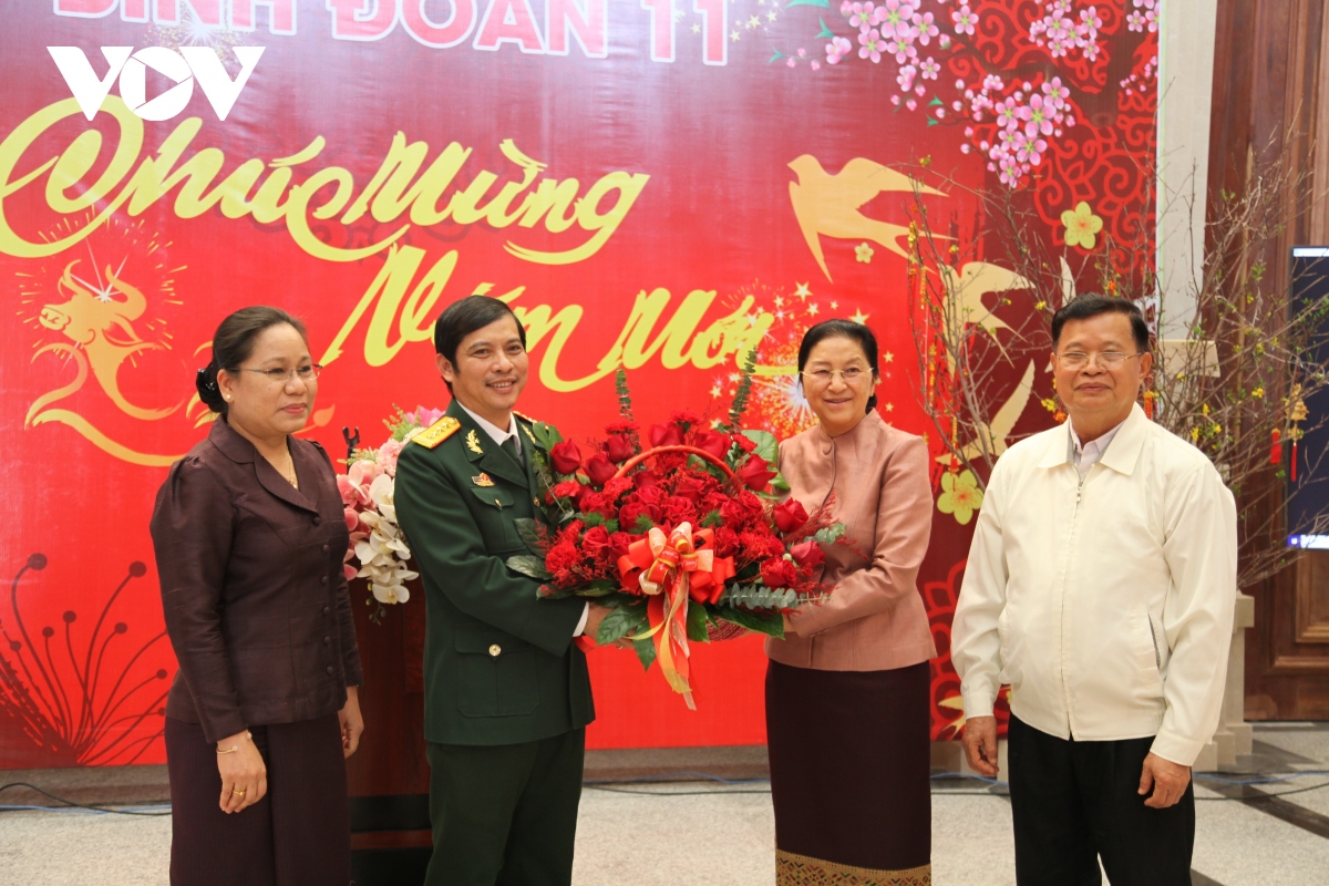 Lãnh đạo Quốc hội Lào chúc Tết Binh đoàn 11 thi công xây dựng Nhà Quốc hội Lào