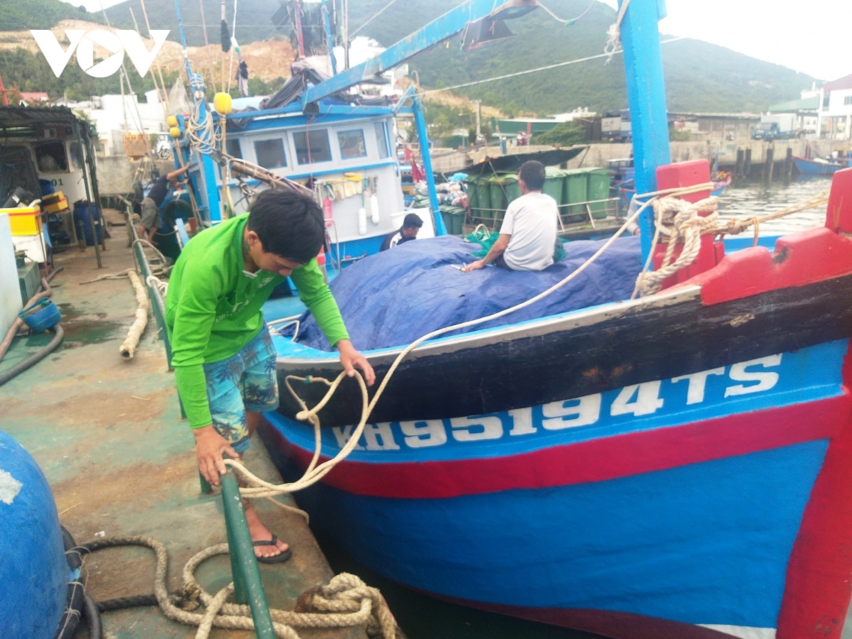 Cả ngàn ngư dân Khánh Hòa ăn Tết trên biển