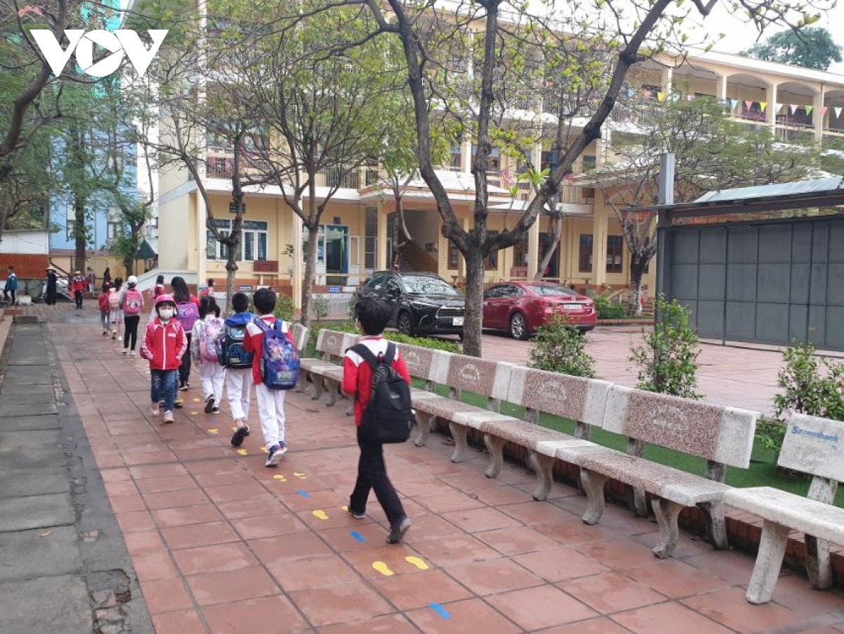 Quảng Ninh lên phương án đón học sinh từ tỉnh ngoài trở lại trường học