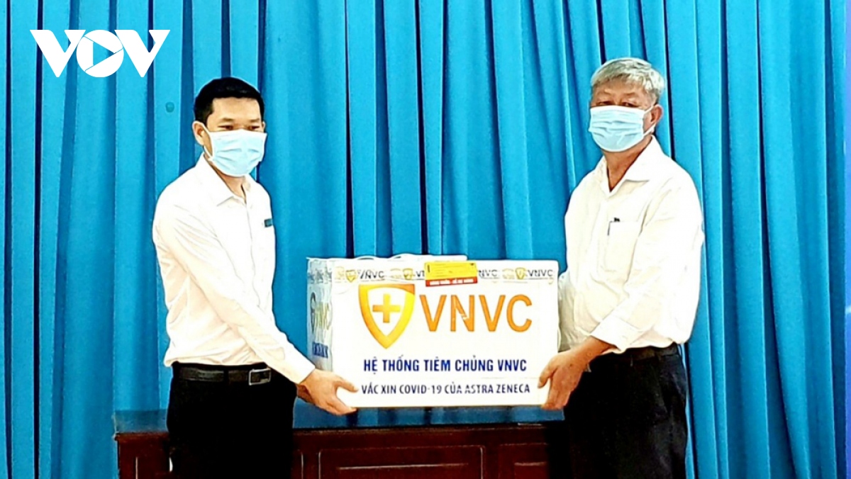 Bình Dương tiếp nhận 1.700 liều vaccine phòng COVID-19