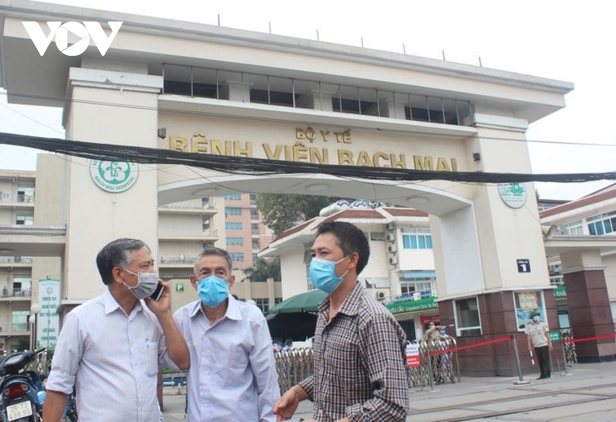 Có hay không tình trạng “chảy máu chất xám” ở Bệnh viện Bạch Mai?