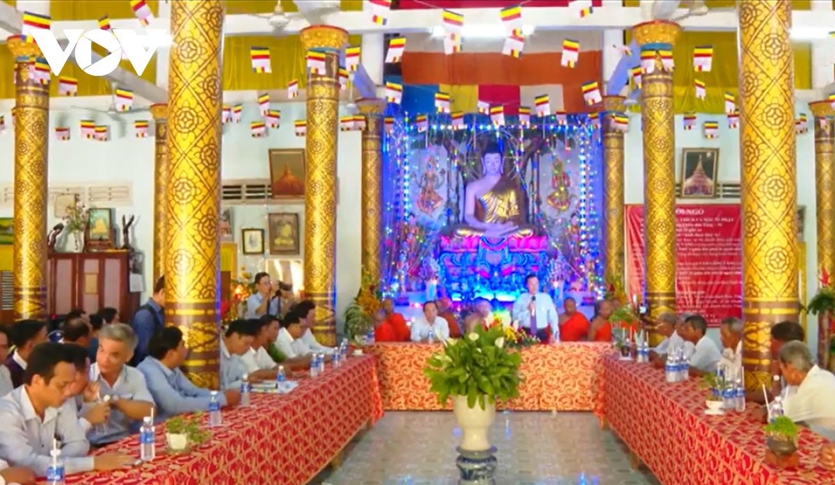Đồng bào Khmer Vĩnh Long đón Tết Chôl Chnăm Thmây trong niềm vui mới