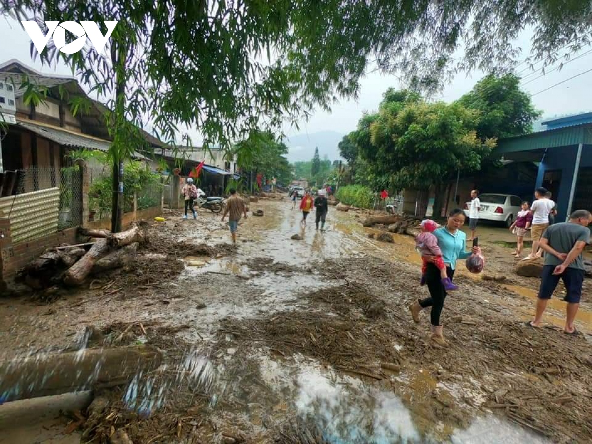 Lũ ống đổ về trong đêm tại Văn Bàn, Lào Cai làm 3 người chết, mất tích